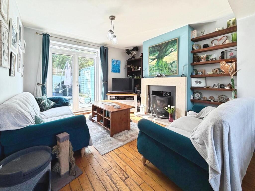 House in Bristol, Upper Knowle, St Philip's Marsh - View 4