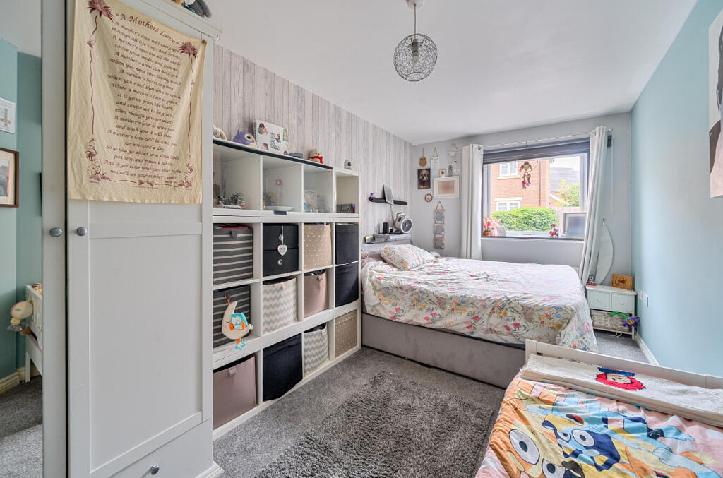 Apartment in Milton Keynes - More