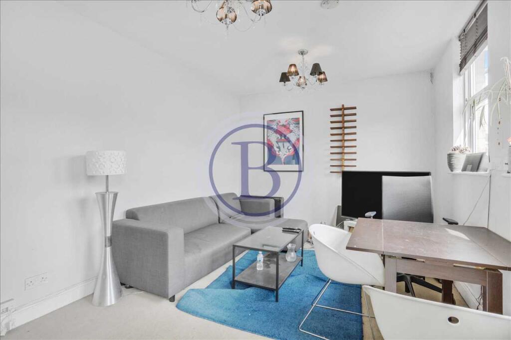 Apartment in London - View 5
