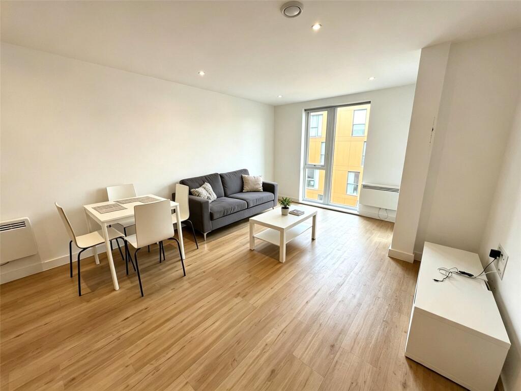 Apartment in Manchester, Brunswick, Ardwick - View 3