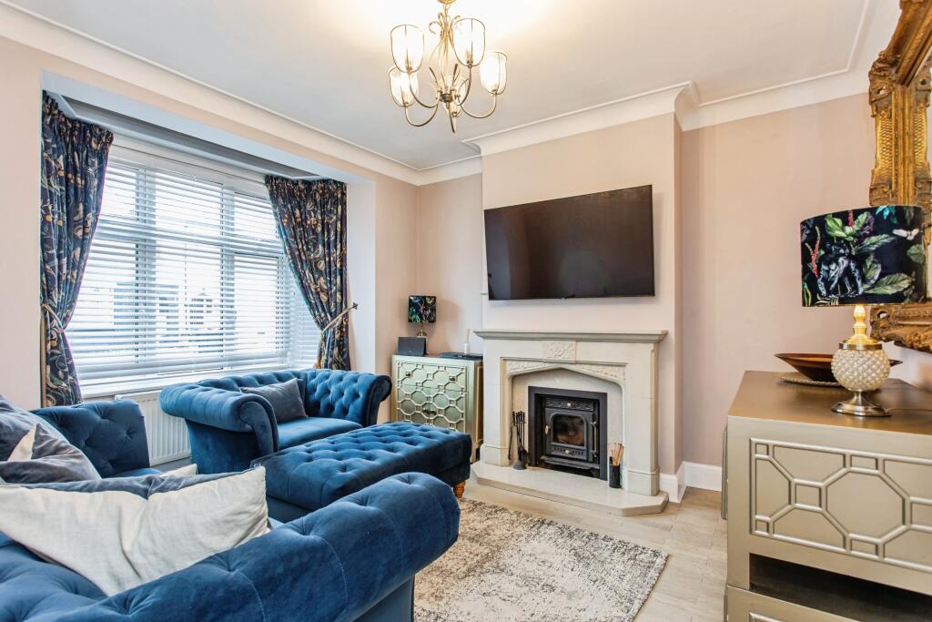 Main image of property: Park Avenue, Leigh-on-Sea, SS9