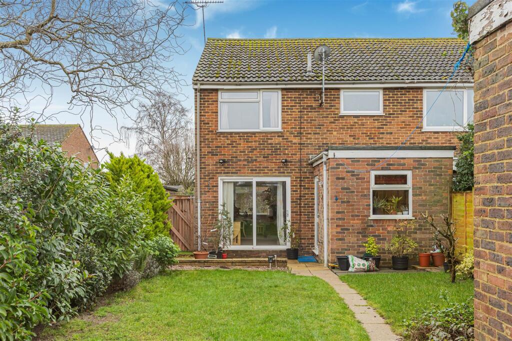 Additional image 18 of Harwood Close, Tewin, Welwyn