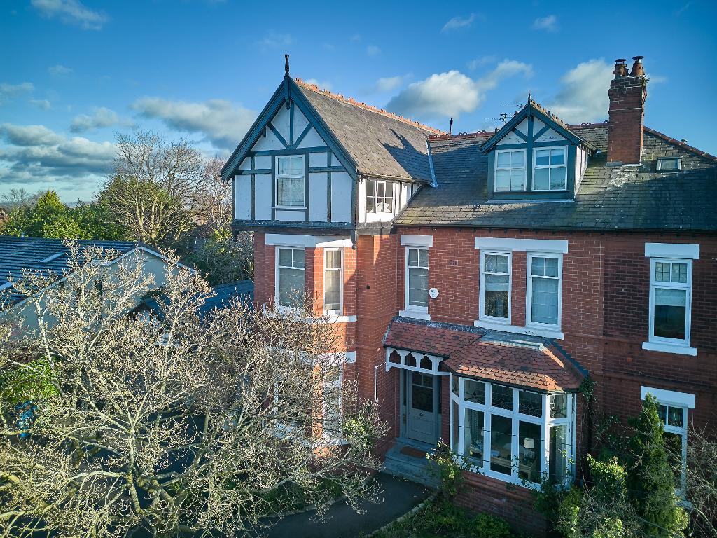 Main image of property: Ollerbarrow Road, Hale, WA15 9PW
