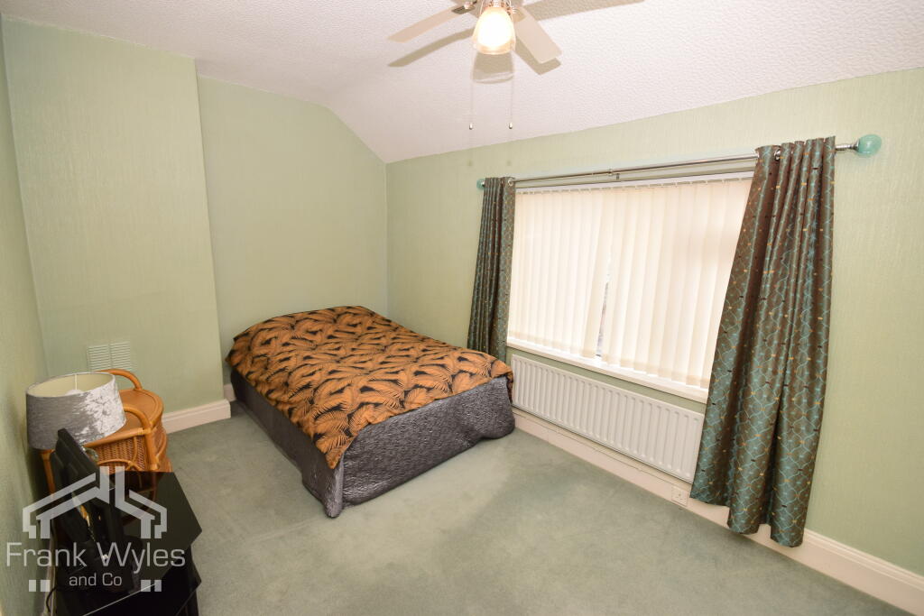 Tudor Road, Lytham St. Annes photo 4