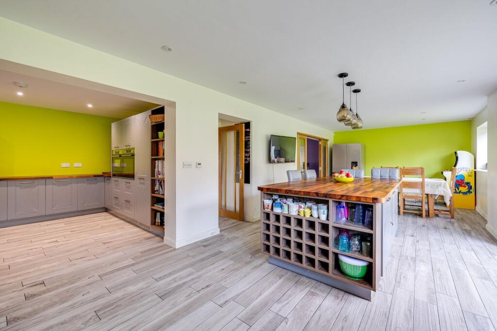 74, Lache Lane, Chester, CH4 photo 3