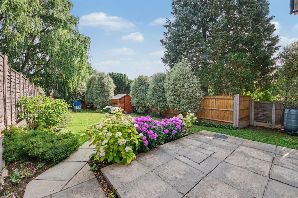 House in Southampton - View 4