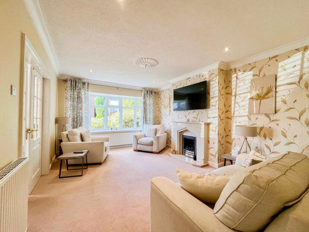 House in Bury, Starling - More