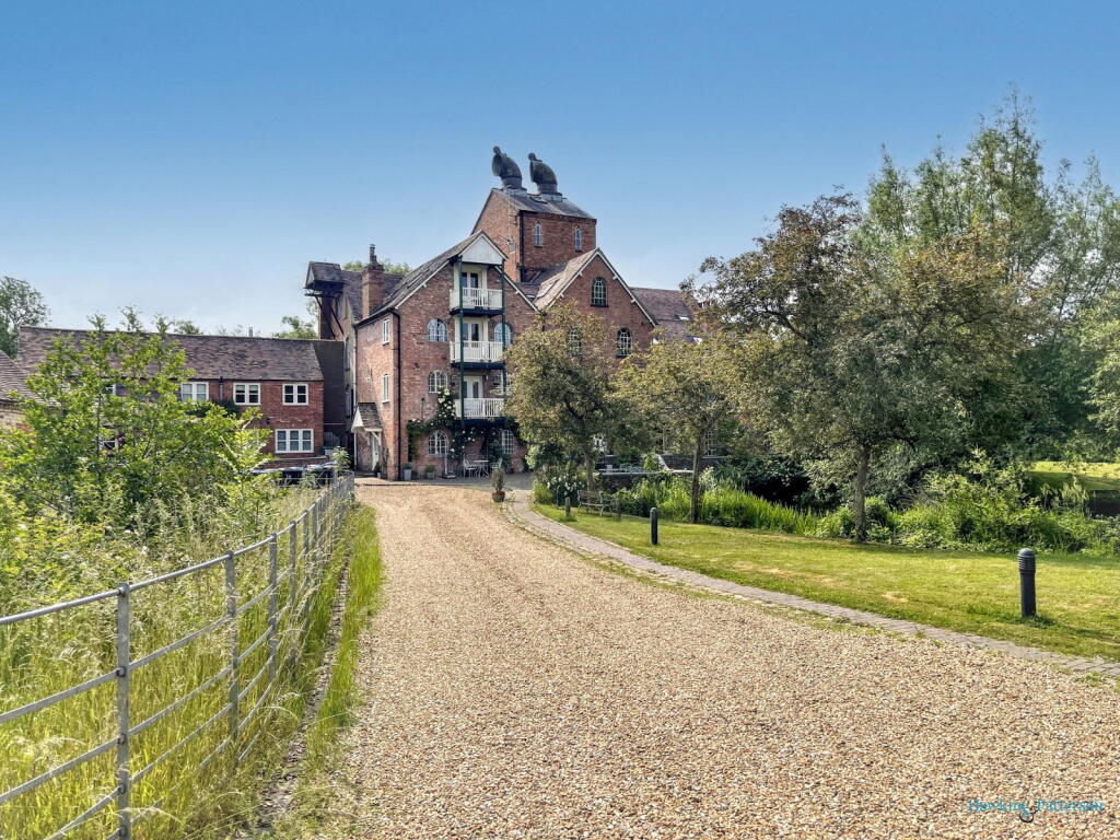 Main image of property: Mill Lane, Great Alne, Alcester, B49 6JA