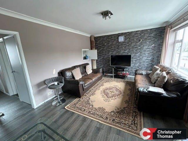 Living Room ii.jpg