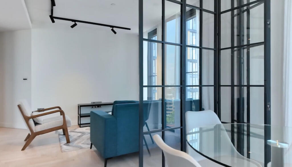 Apartment in London - More