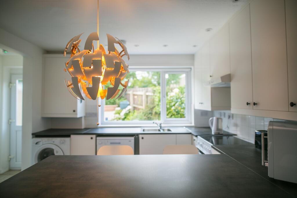 Additional image 5 of Leahurst Crescent - Professional House Share, Harborne, West Midlands, B17