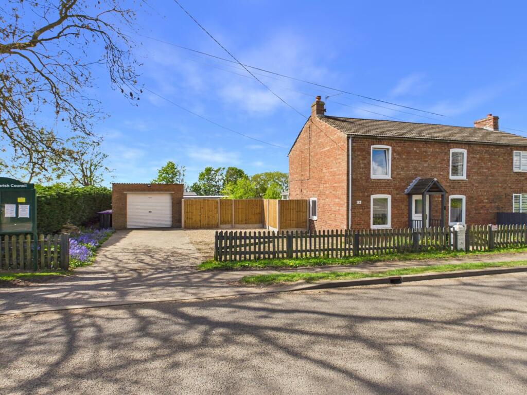 Main image of property: 1 Cleveleys Cottage, Main Road, Thimbleby, Horncastle