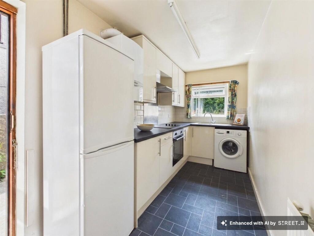House in Lancaster, Primrose, Greaves - View 3