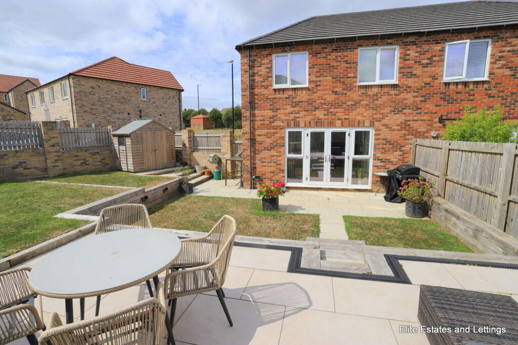 House in Sunderland - View 5