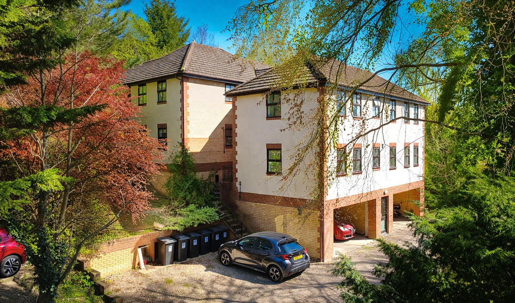 Main image of property: Beechfield Road, Boxmoor, Hemel Hempstead