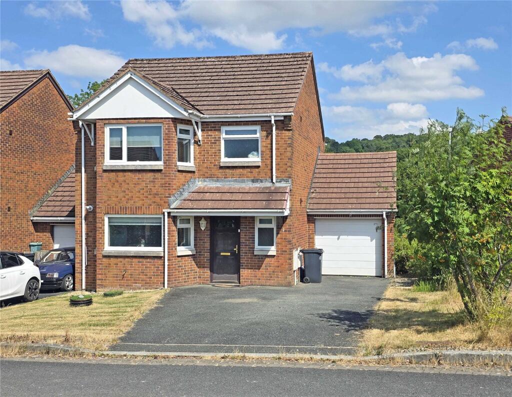 Main image of property: Clewedog Drive, Tremont Park, Llandrindod Wells, Powys, LD1