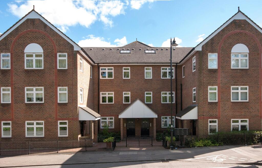 Main image of property: Liberty Court, 101-103 Bell Street, Reigate, Surrey, RH2