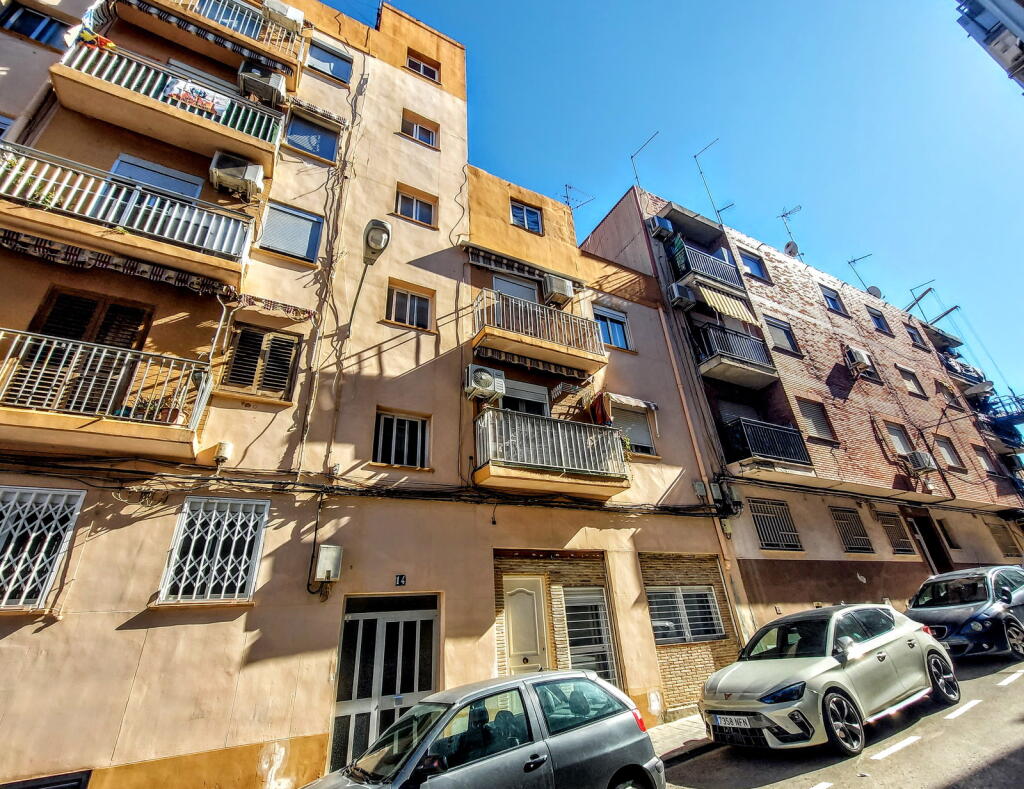 Main image of property: Valencia, Valencia, Manises