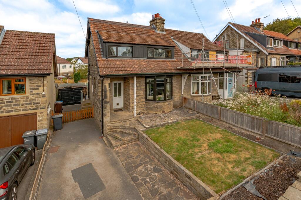 Main image of property: Cliffestone Drive, East Morton, Keighley, West Yorkshire, BD20
