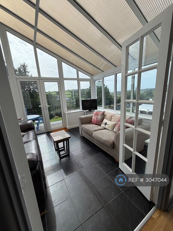 House in Penrhyn-coch, Trefeurig - View 4