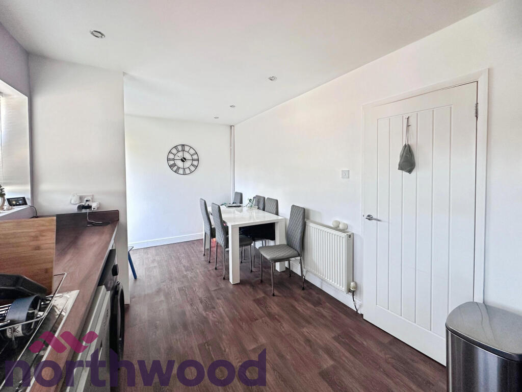 Maple Avenue, Runcorn, WA7 photo 4