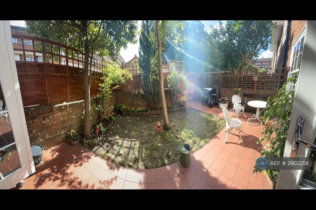 3 bedroom flat for rent