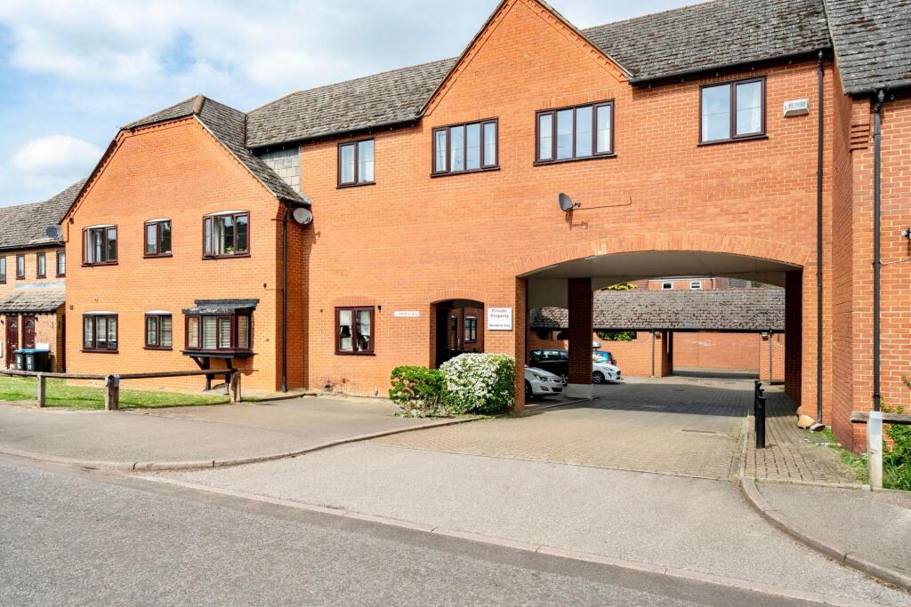 Main image of property: High Street, Markyate, AL3