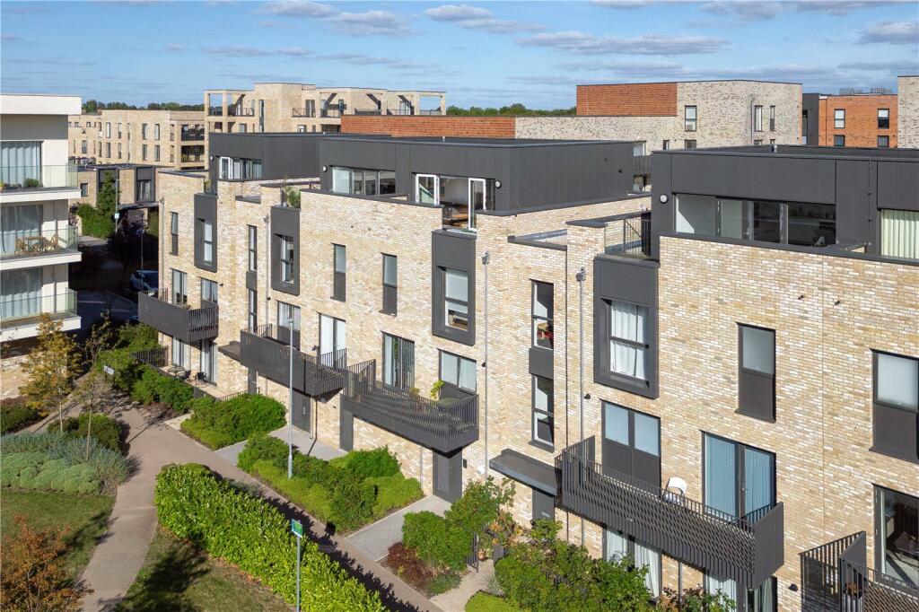 Main image of property: Henty Close, Trumpington, Cambridge, Cambridgeshire