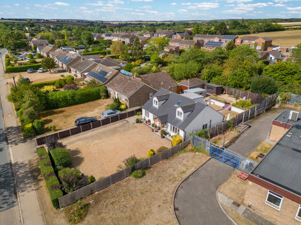 House in Peterborough - View 3