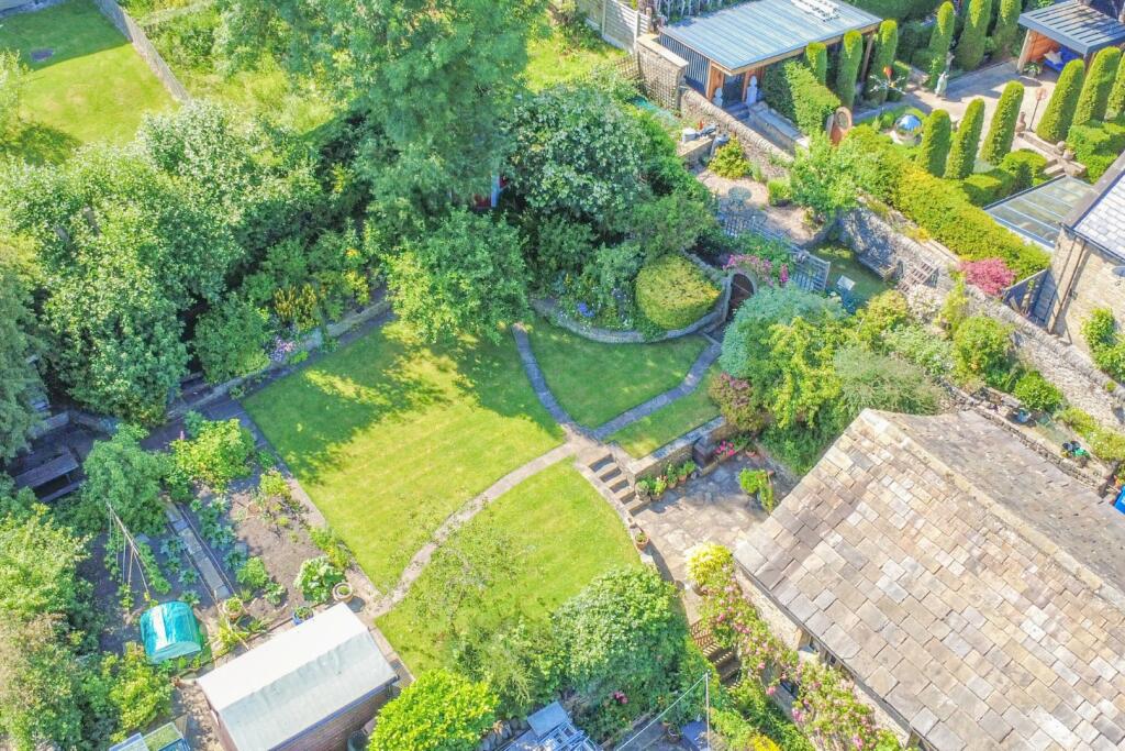 10 Beck Side, Carleton, North Yorkshire BD23 3ET - View 3