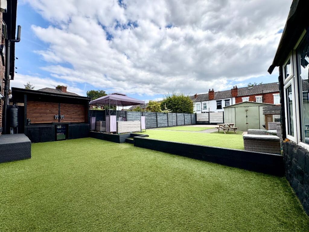 House in Bolton - View 5