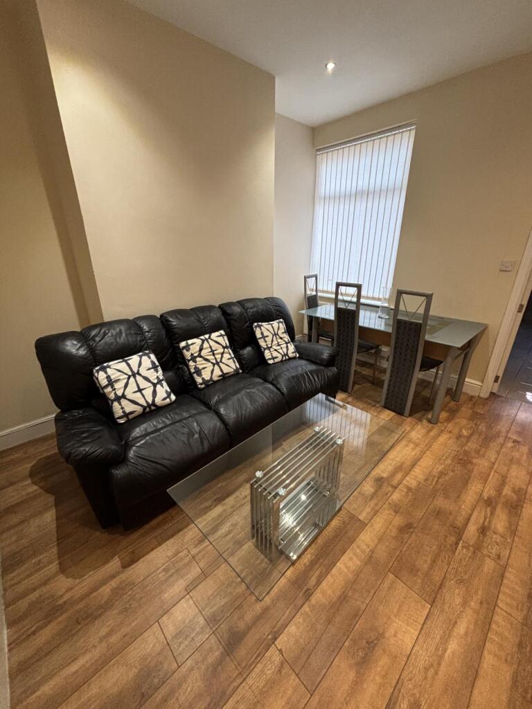 House in Manchester, Moss Side - View 5