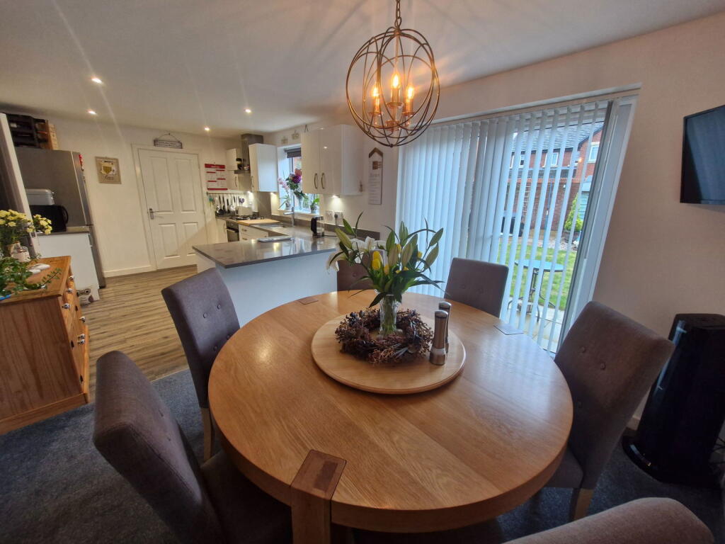 Maghull,L31 1LP photo 2