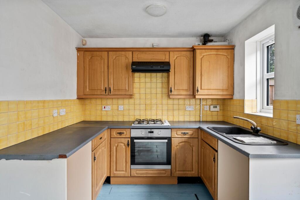House in St Helens, Wargrave - View 3
