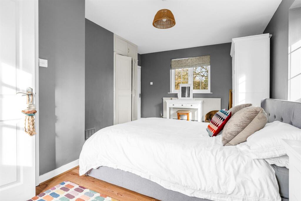 Additional image 29 of Youngs Rise, Welwyn Garden City