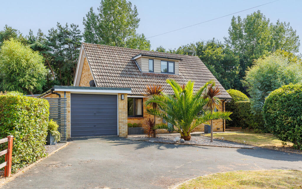 Main image of property: Colwell Road, Freshwater