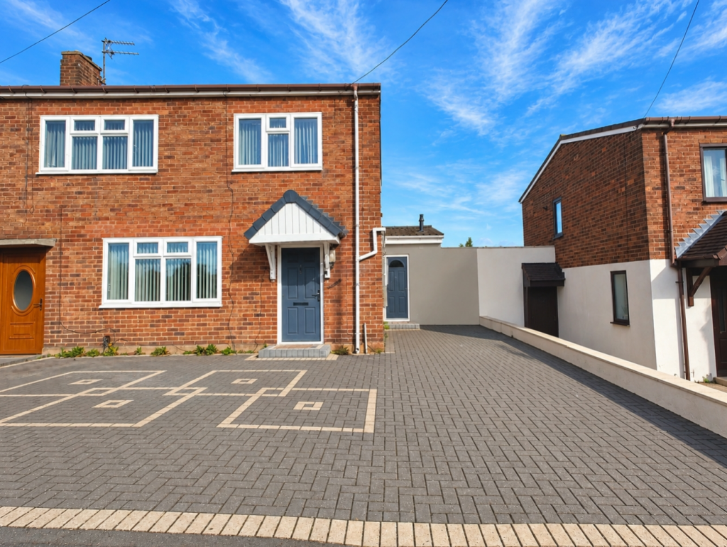Main image of property: St. Martins Terrace, Bilston, WV14