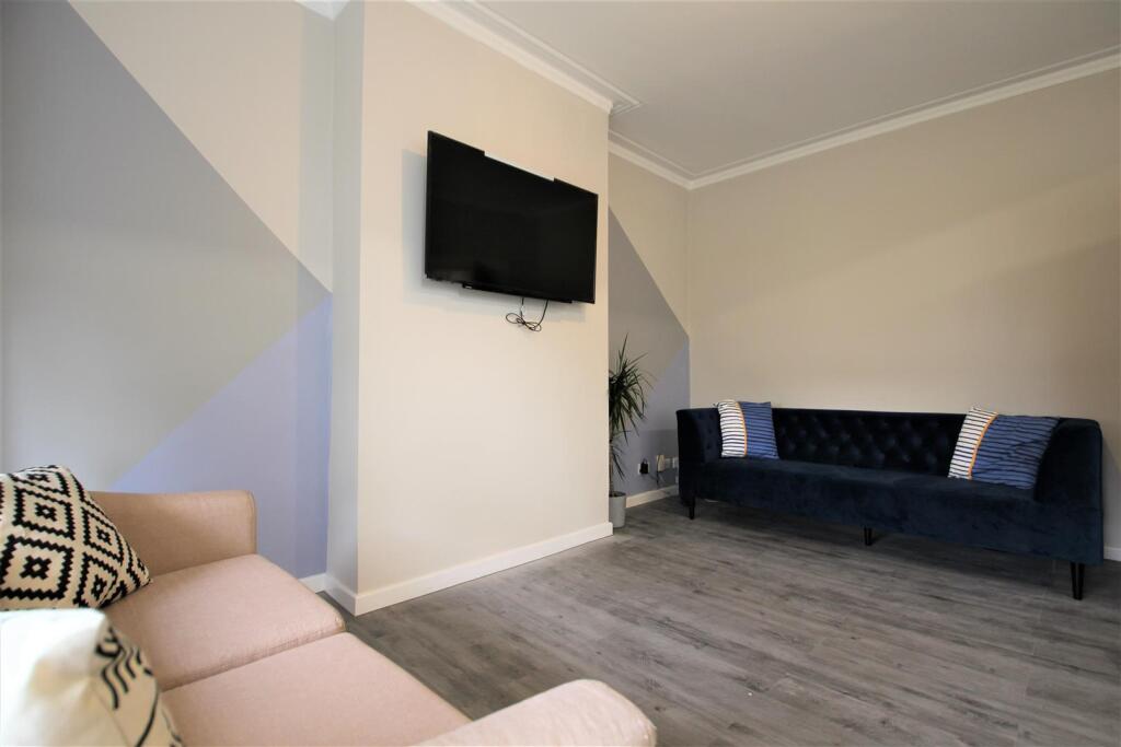 Main image of property: 120 Belle Vue Road, Hyde Park, Leeds, West Yorkshire, LS3