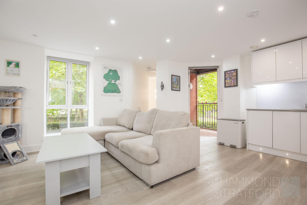 Apartment in Norwich - View 2