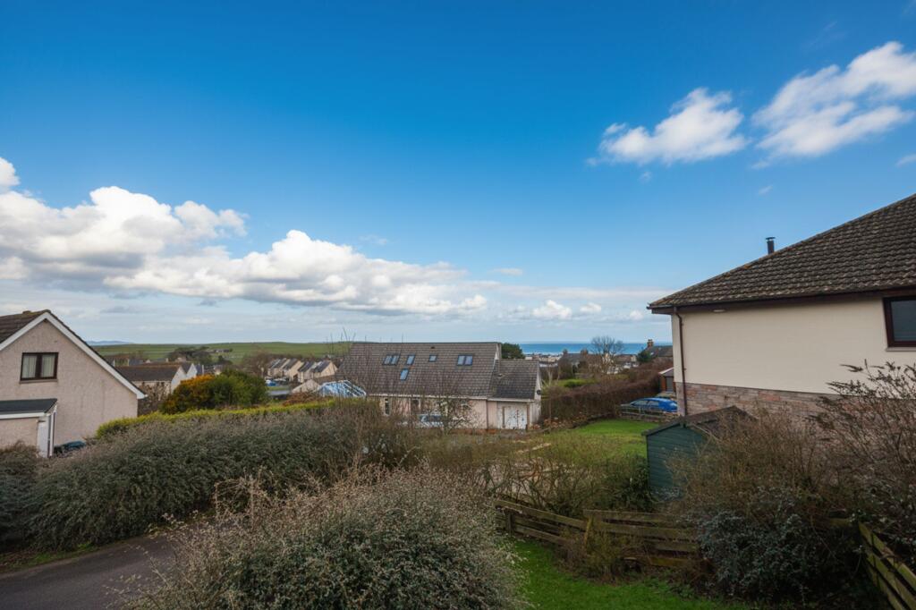 15 Rosie's Brae, Isle Of Whithorn, DG8 8LT photo 3