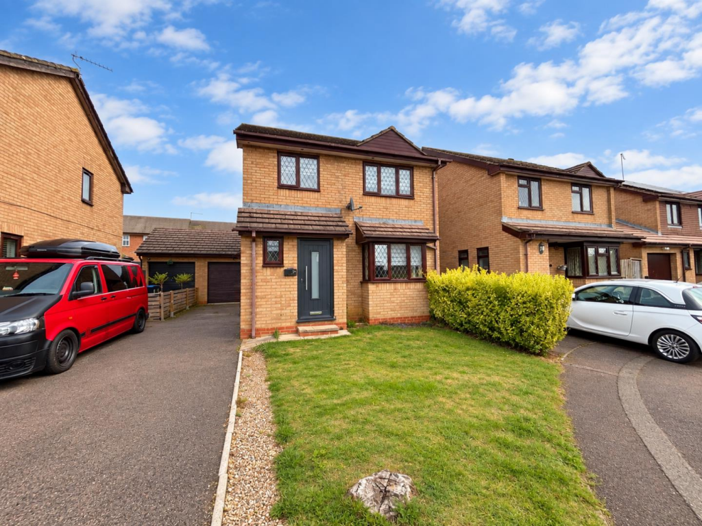 Main image of property: Hedge End, East Hunsbury, Northampton NN4