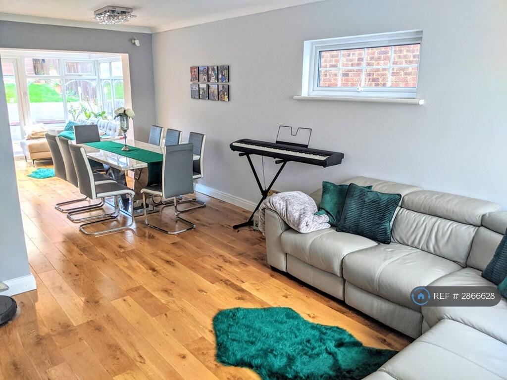 Main image of property: Ibsley Way, Cockfosters, Barnet, EN4