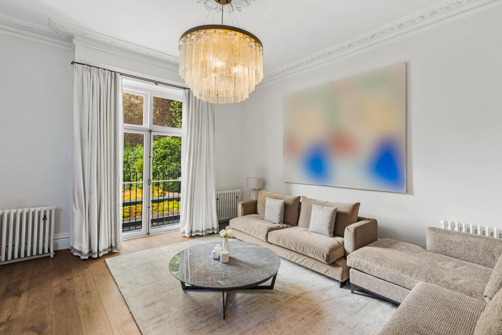 House in London - View 2