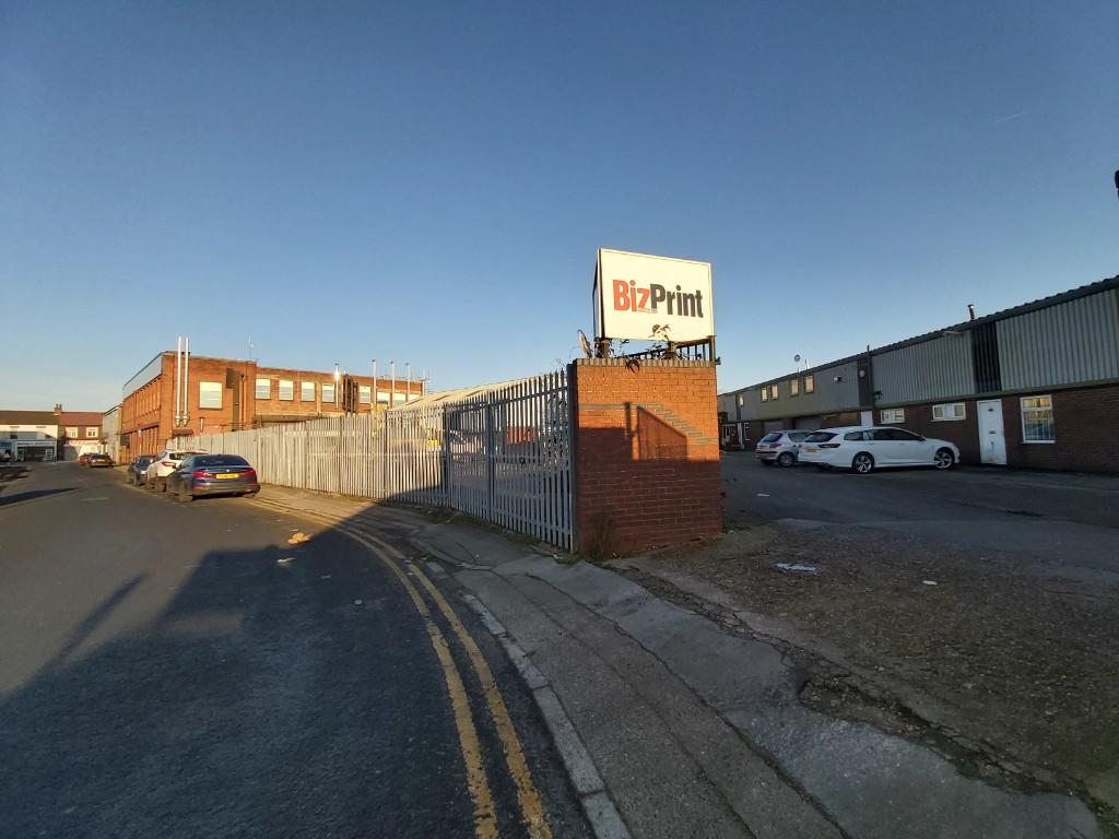 Main image of property: Units 1,2 and 5Thomas Street, Hull, East Riding Of Yorkshire, HU9