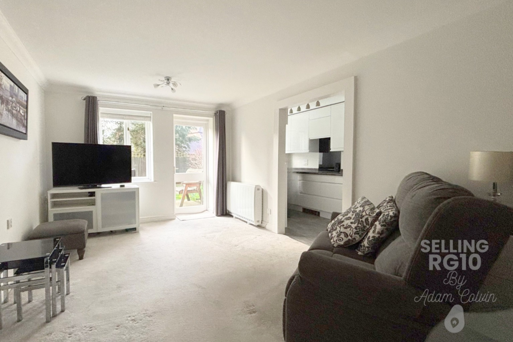 Apartment in Twyford, Wokingham - View 3