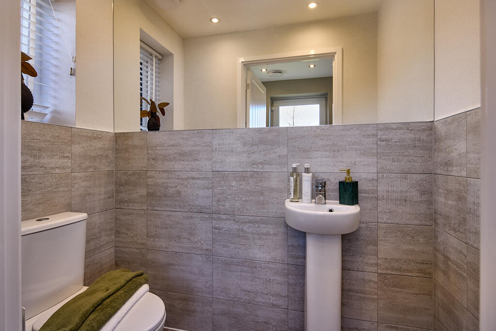 House in Runcorn, Manor Park, Sandymoor - View 5