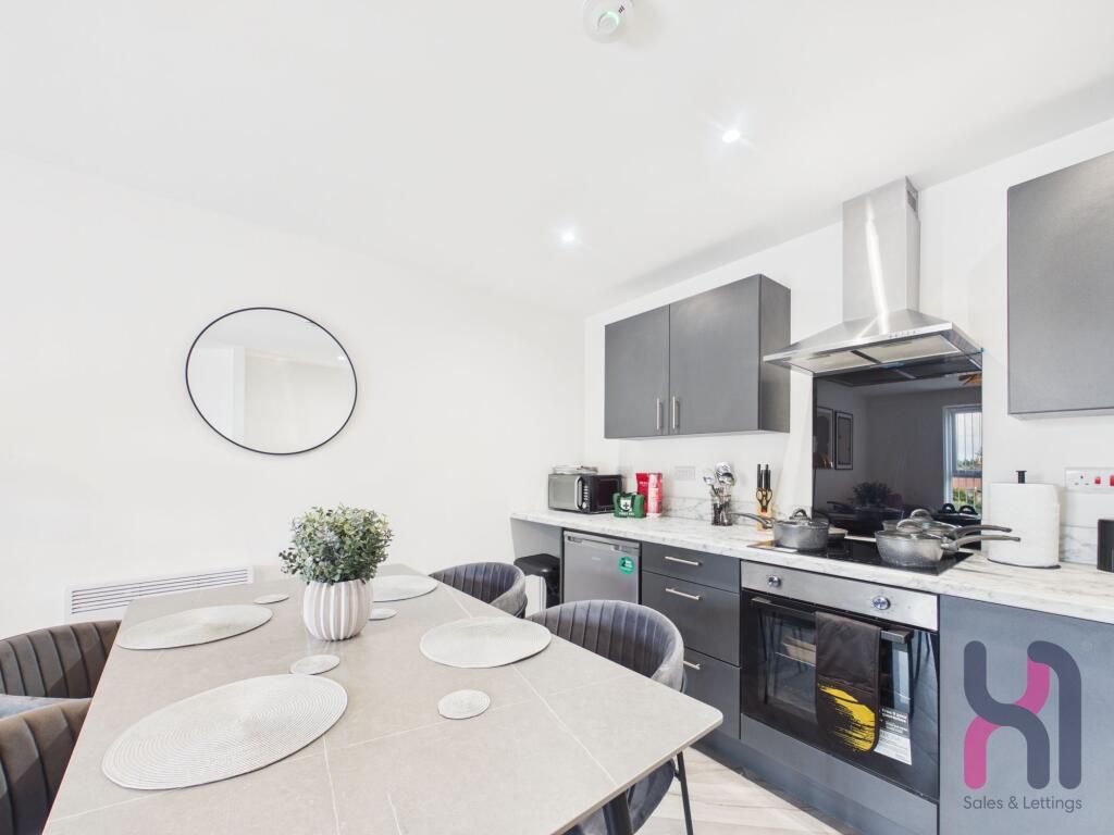 Apartment in Liverpool - View 4
