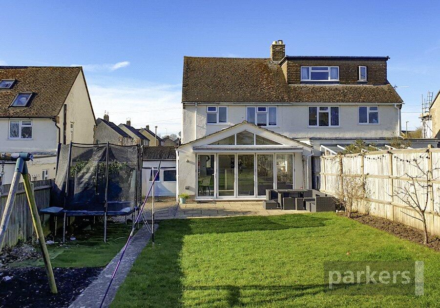 Main image of property: Saxon Way, Witney, Oxfordshire, OX28