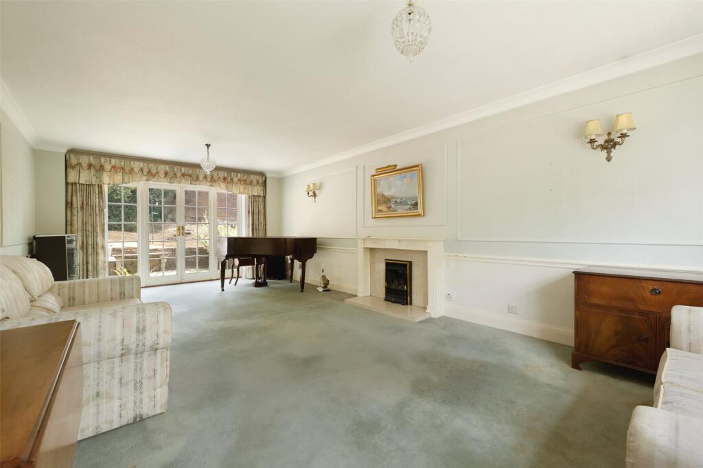 House in Tandridge, Oxted - View 3