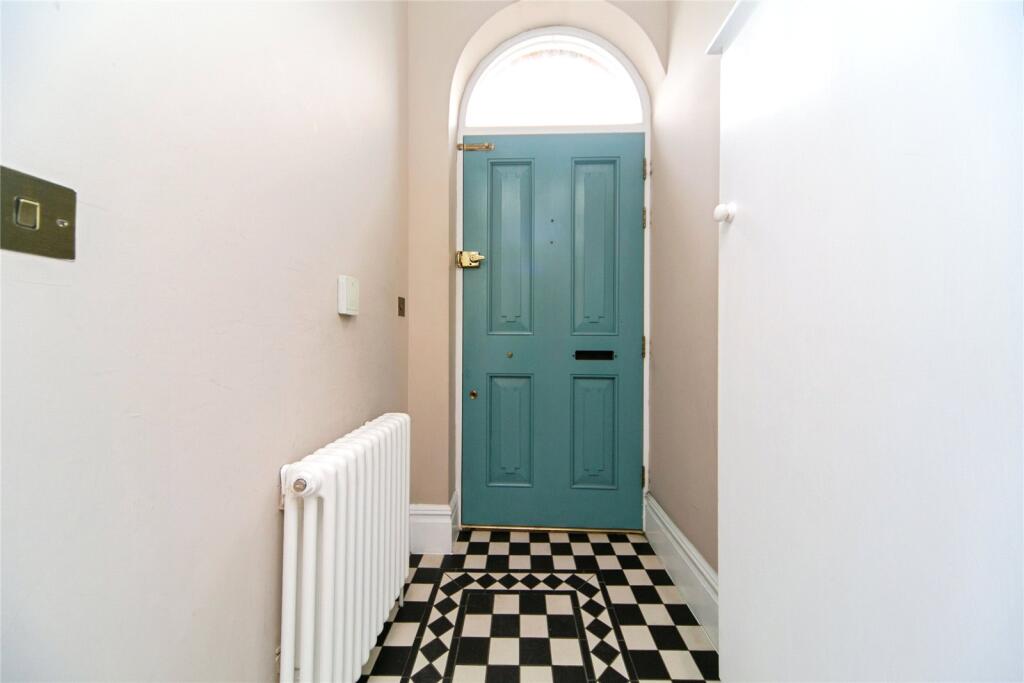 Catharine Street, LIVERPOOL, Merseyside, L8 photo 2